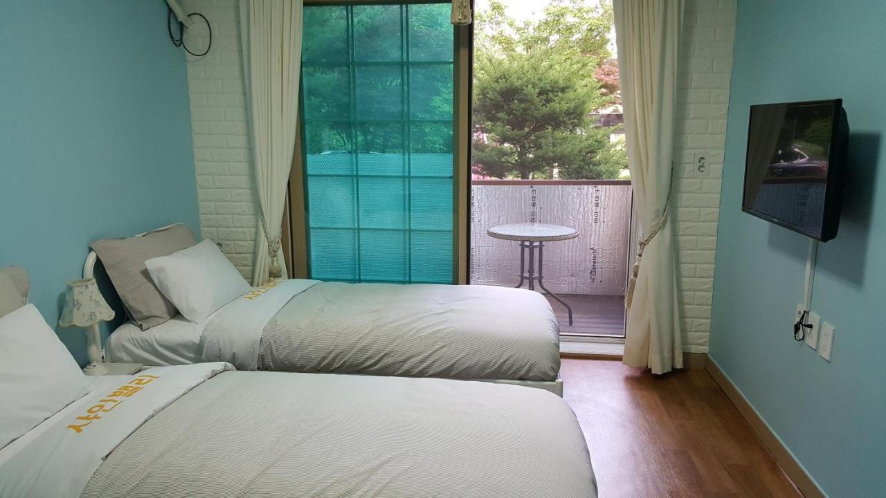 Shinevalley Pension & Hotel Pyeongchang Esterno foto