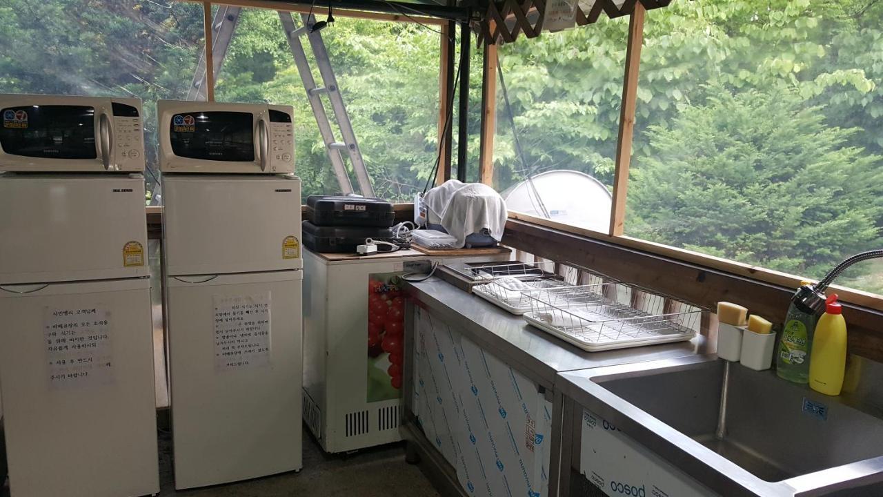Shinevalley Pension & Hotel Pyeongchang Esterno foto