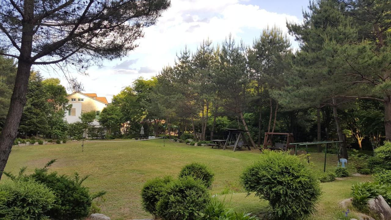 Shinevalley Pension & Hotel Pyeongchang Esterno foto