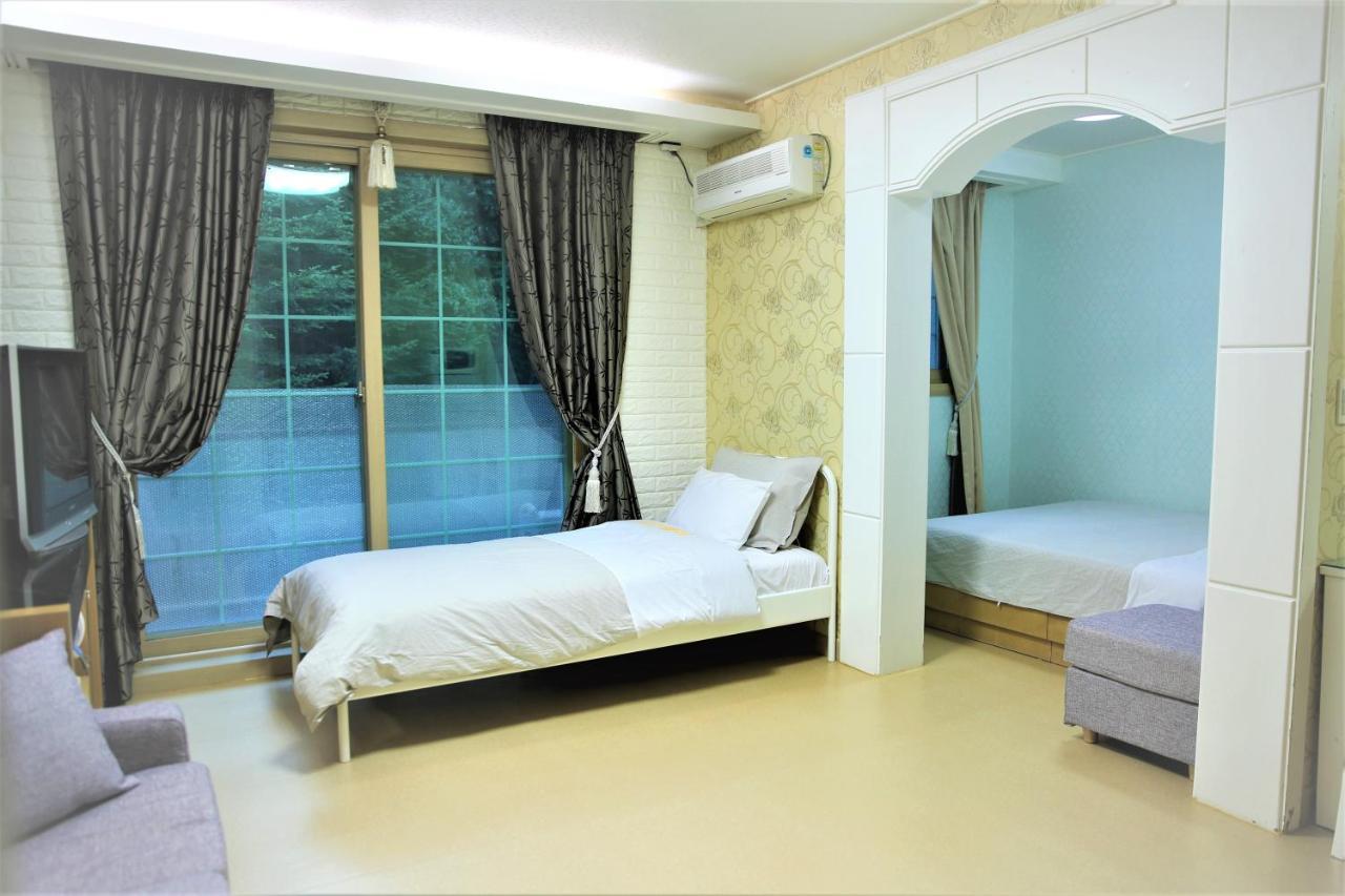 Shinevalley Pension & Hotel Pyeongchang Esterno foto