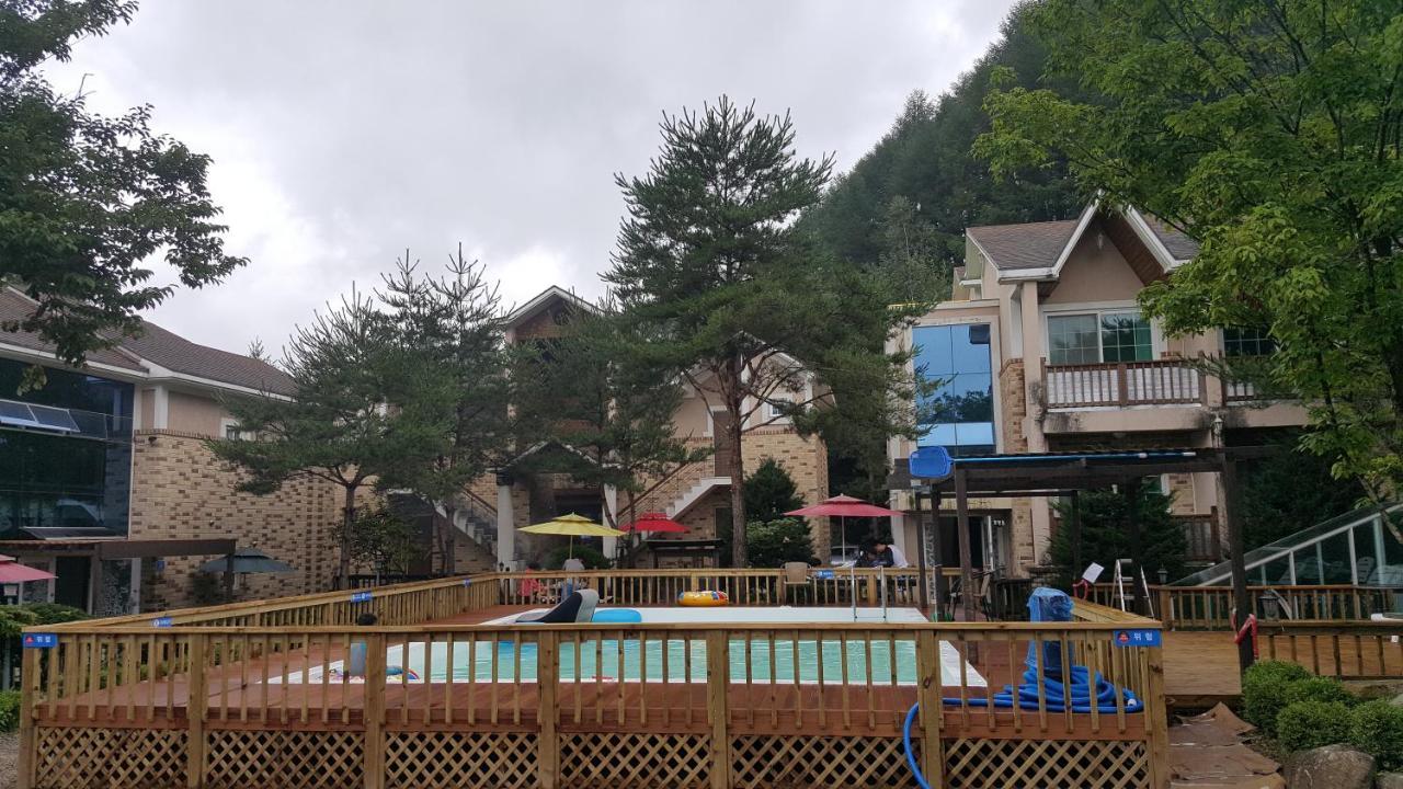 Shinevalley Pension & Hotel Pyeongchang Esterno foto