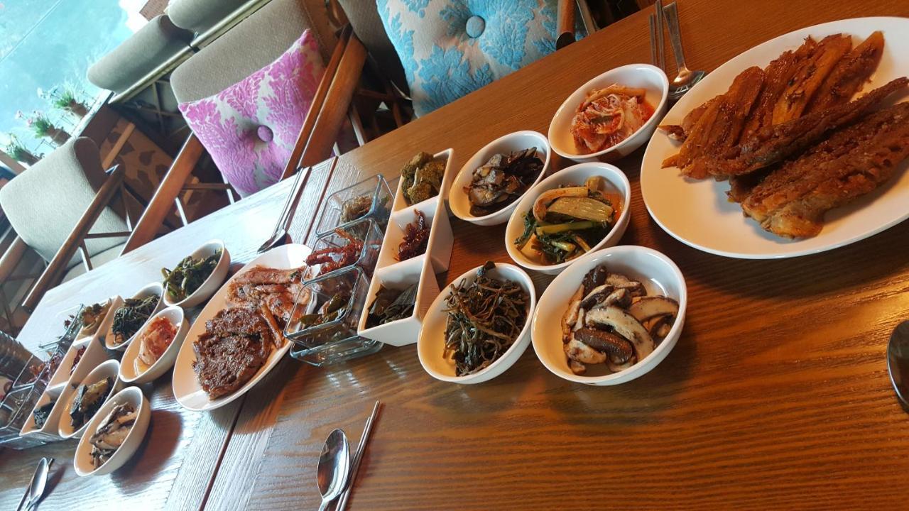 Shinevalley Pension & Hotel Pyeongchang Esterno foto